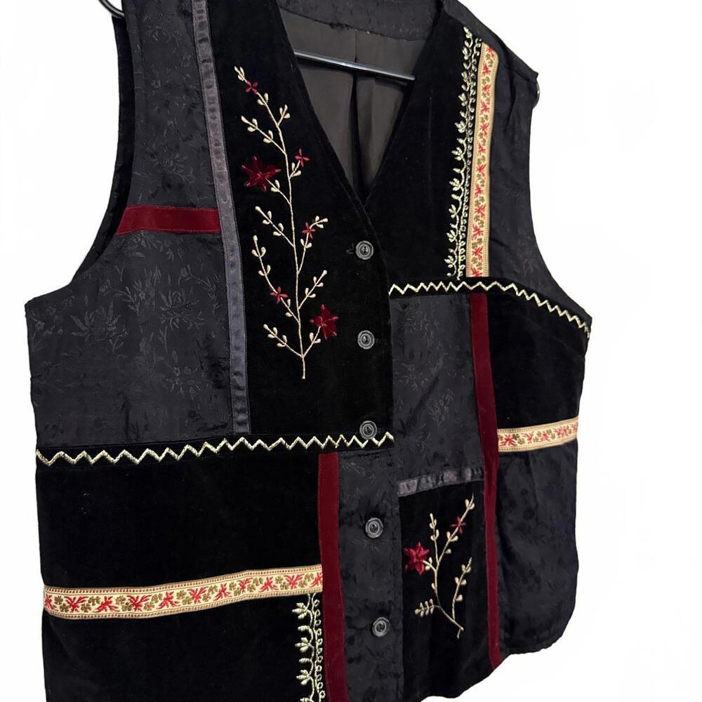 Vintage Black Whimsigoth Patchwork Embroidered Ve… - image 2